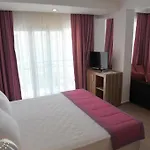 فندق Mert Seaside (adults Only) 4*