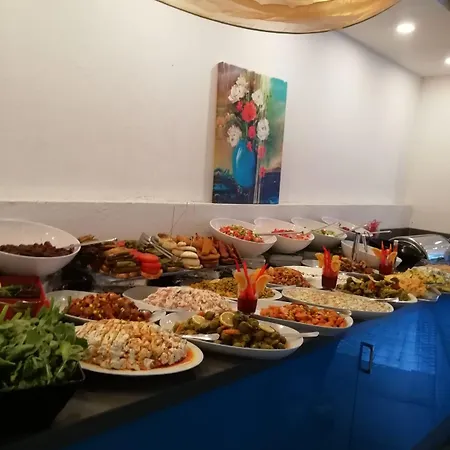 Mert Seaside (adults Only) 马尔马里斯