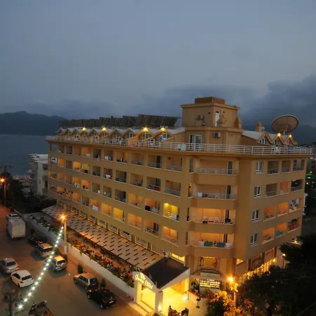 Mert Seaside (adults Only) Otel