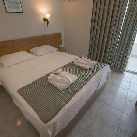 Hotel Mert Seaside (adults Only) 4*