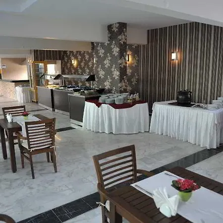 Mert Seaside (adults Only) 马尔马里斯