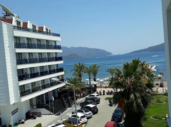 Hotel Mert Seaside