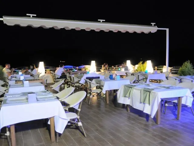 Mert Seaside Hotel