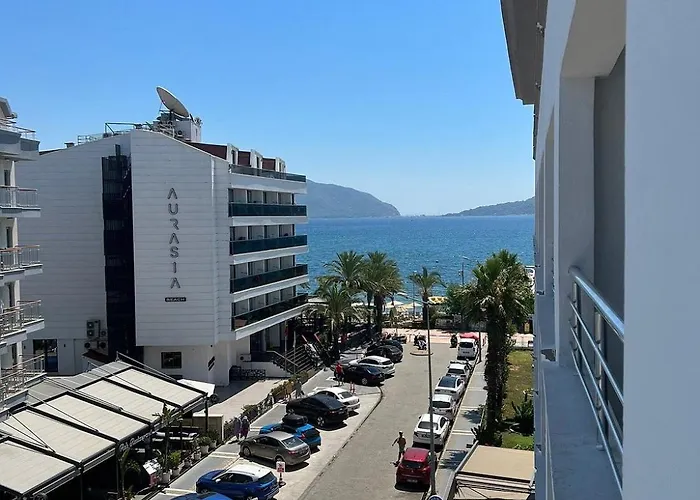 Mert Seaside 4* Marmaris