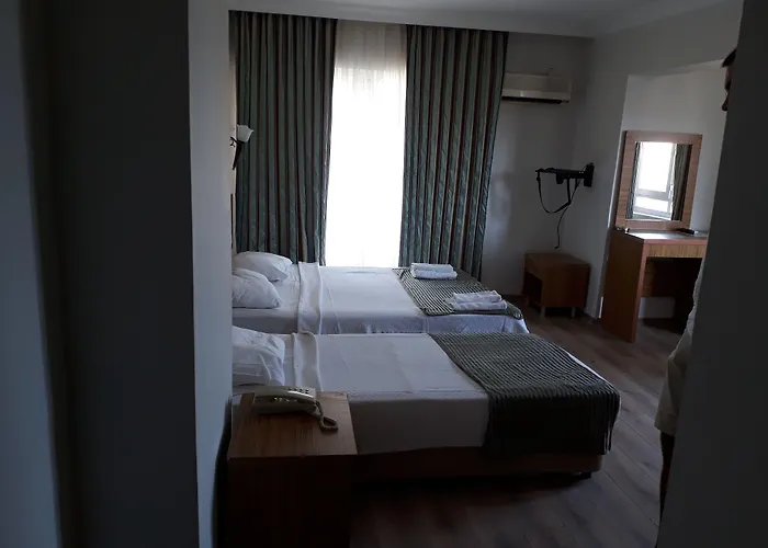 Hotel Mert Seaside 4*