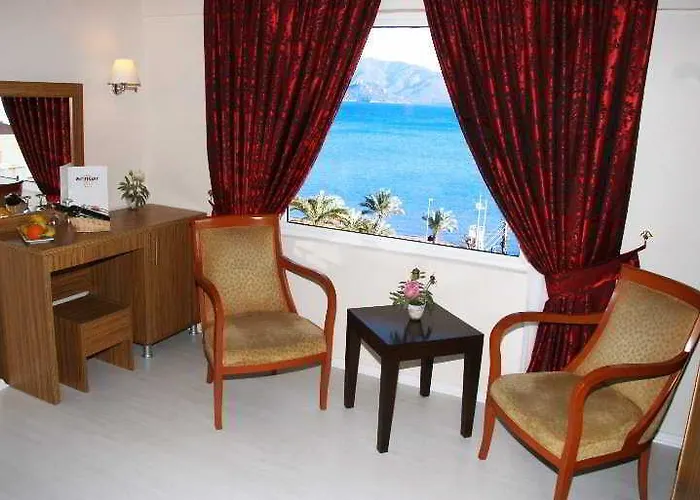 Mert Seaside Hotel 4*