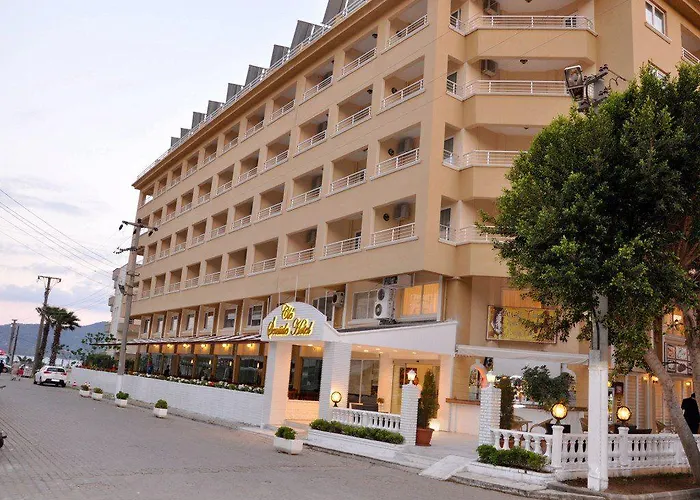 Mert Seaside 4*