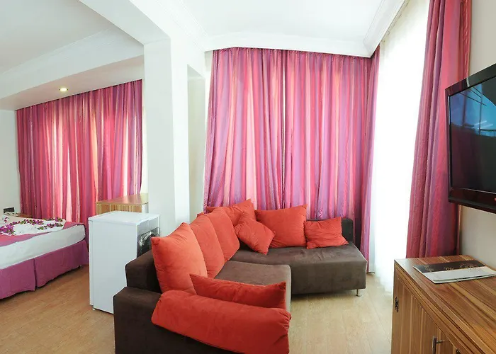 Hotel Mert Seaside 4*